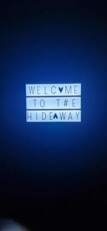 a sign that says welcome to the hidden way at The Hideaway Inverurie in Inverurie