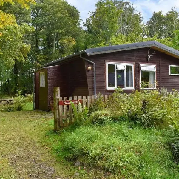 Satchwell Chalet on Reelig Estate - Dog Friendly