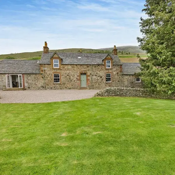 3 Bed in Glenclova 75284