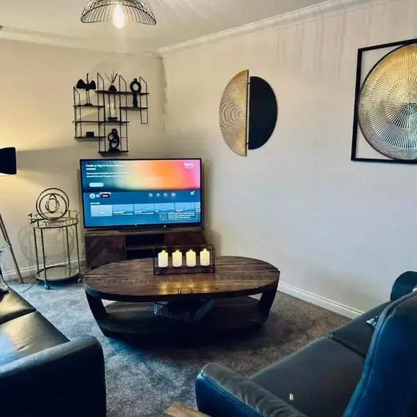 Central Cosy Riverview Apartment 2 bed