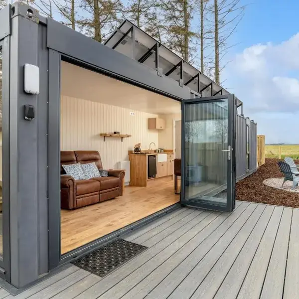 The Off Grid Cabin