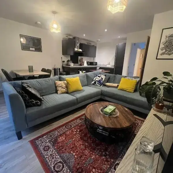 Lovely 2 bedroom home