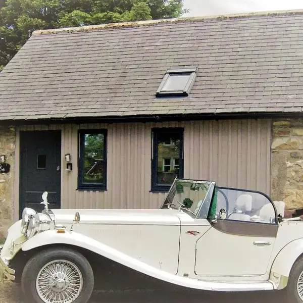 Bespoke Luxury Self Catering Dog Friendly Accommodation
