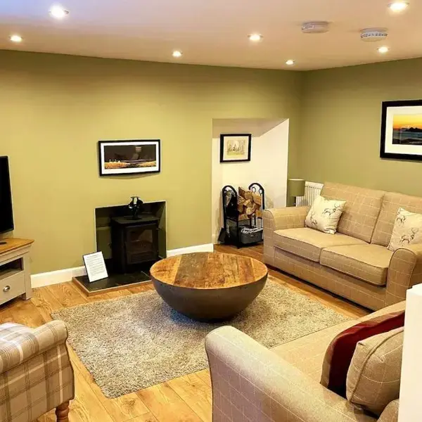 Cosy Carnegie Cottage close to Dornoch Golf Course