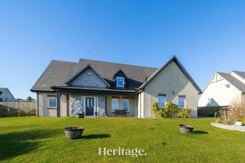 a house with a green lawn in front of it at Bonnieview House, Tarves, Aberdeenshire