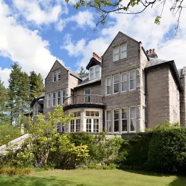 Lys-Na-Greyne Country House