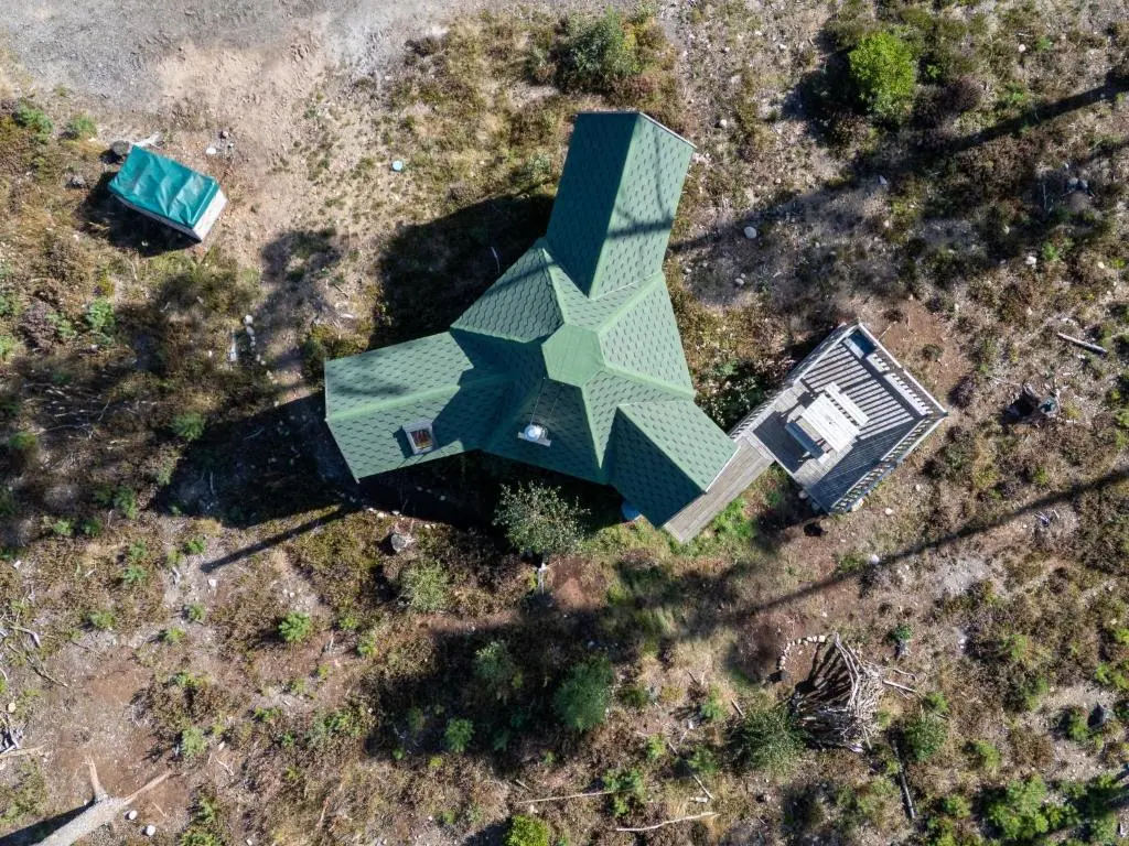 an overhead view of a house with a green roof at Apartment Ghillie's Bothy by Interhome in Coldstone