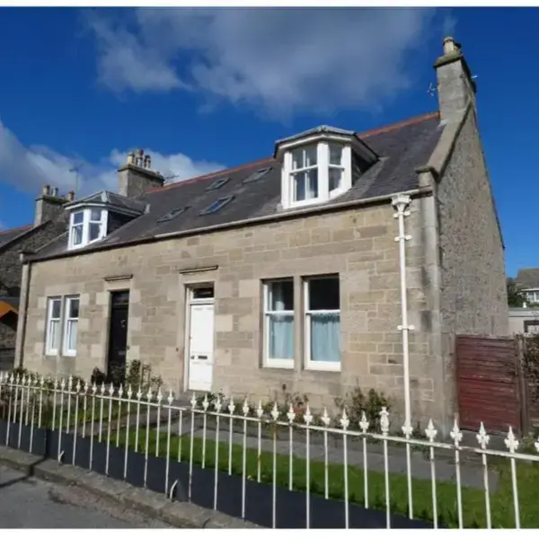 Glenerne 3 bedroom Cottage