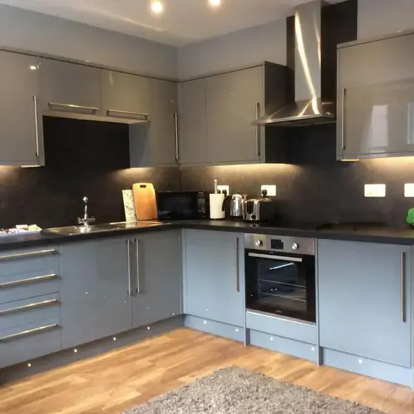 Macdonald Apartment 11C Greig St Inverness IV3 5PT
