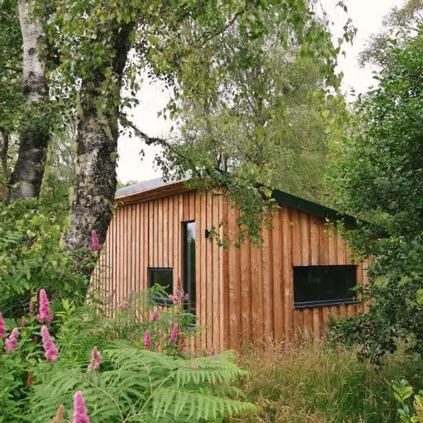 Bespoke Wood Cabin - Loch Ness