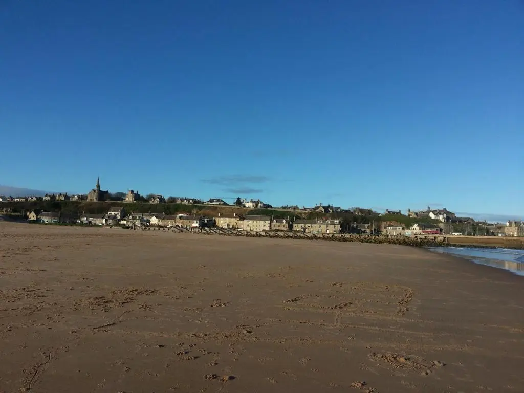 a view of the beach from the shore at Tighnabruaich Annex in Lossiemouth