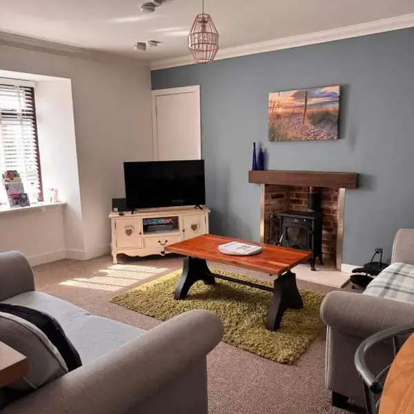 Seaforth Cottage -Dog friendly