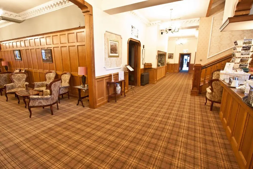 a view of the waiting room at the graftonermottermottermottermottermottermott at Duke Of Gordon Hotel in Kingussie