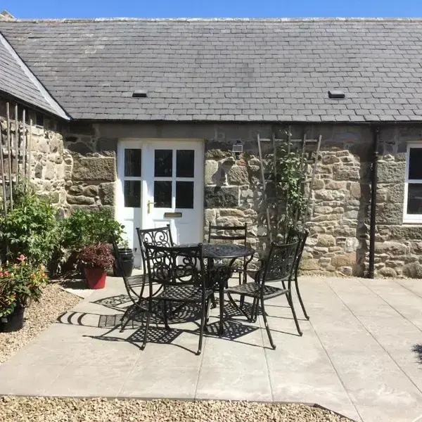 LAIRDS COTTAGE