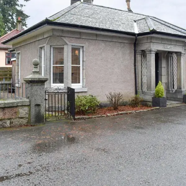 West Lodge