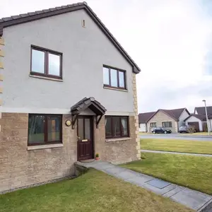 Holm Dell Apartment