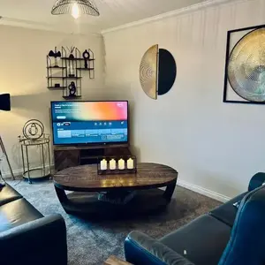 Central Cosy Riverview Apartment 2 bed