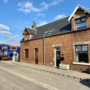 Crossing Cottage