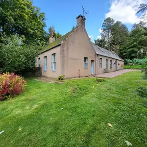 Spacious Cottage in the Grounds of a Scottish Castle