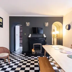 Lachie's Townhouse