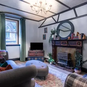 Criss Cross Cottage