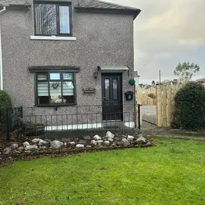 2 Bedroom Sheneval House Free Parking