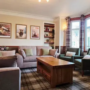 Inverness City 4 Bedroom house free parking