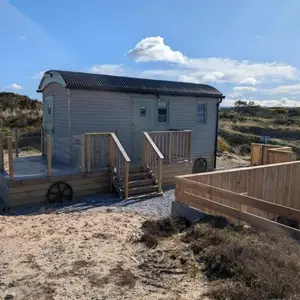 Shephards Hut by the Beach