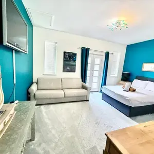 Spacious Iconic Lesmurdie House 2 bed