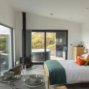 Migdale Heights - Luxury Cabins in The Highlands
