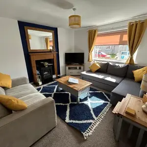 Cosy Flat Close to City Centre Ideal for Families