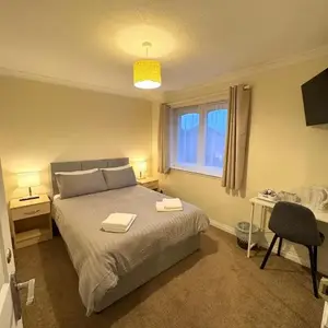 Comfortable double room with own bathroom