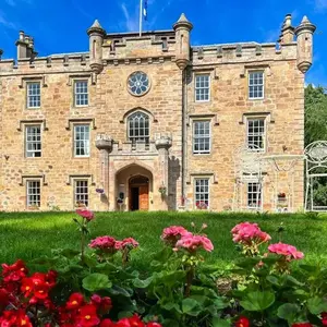 Averon Castle