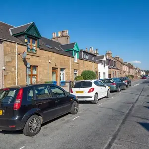 Innes Street Apartments