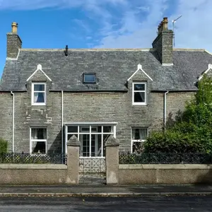 Charming Townhouse on North Coast 500 Route