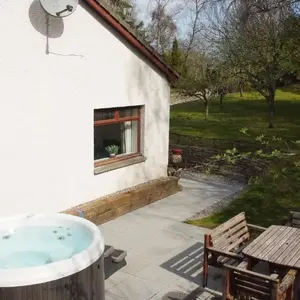 Druim An Lochain Cottage