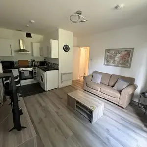 Stephen's Street Apartment
