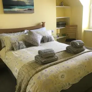 Kenneth Street Apartment
